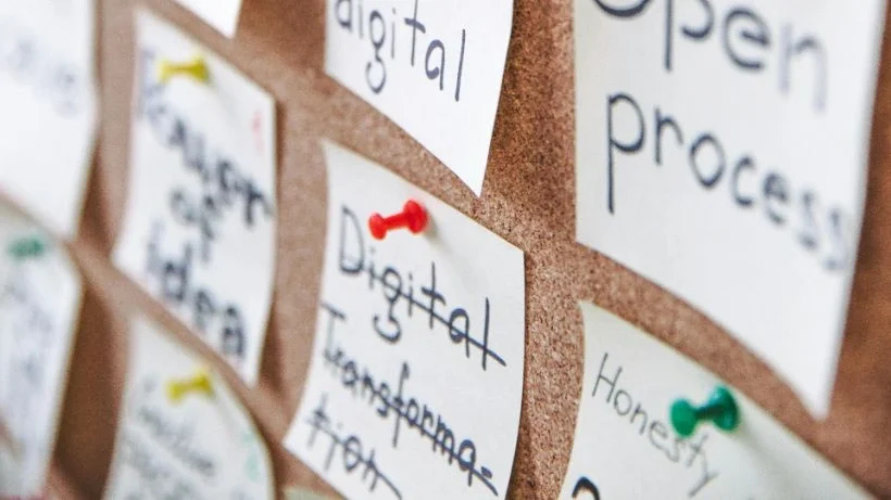 Brainstorming Marketing Freelancer